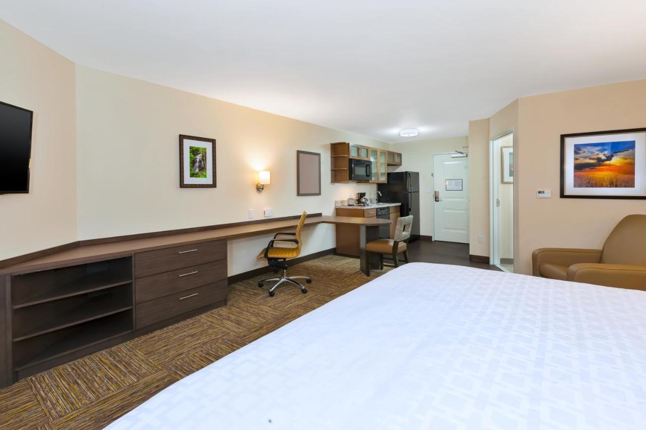 Candlewood Suites Louisville - Ne Downtown Area By Ihg Exterior photo