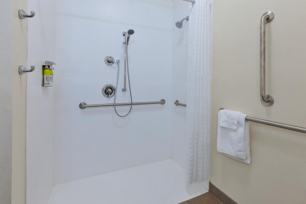 Candlewood Suites Louisville - Ne Downtown Area By Ihg Exterior photo