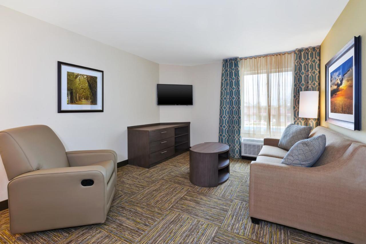 Candlewood Suites Louisville - Ne Downtown Area By Ihg Exterior photo